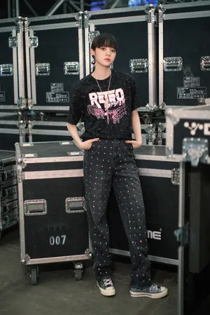 欧阳娜娜甜酷少女写真图片_5