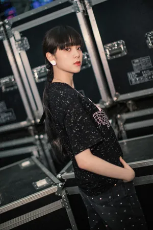 欧阳娜娜甜酷少女写真图片_7