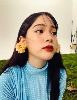 欧阳娜娜文艺复古写真图片_5