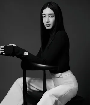 江疏影杨洋合体时尚大片写真图片