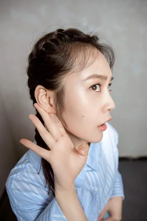 张佳宁清新甜美图片