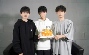 TFBOYS六周年EP海报高清图片