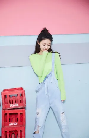 王子璇时尚活力写真图片_3