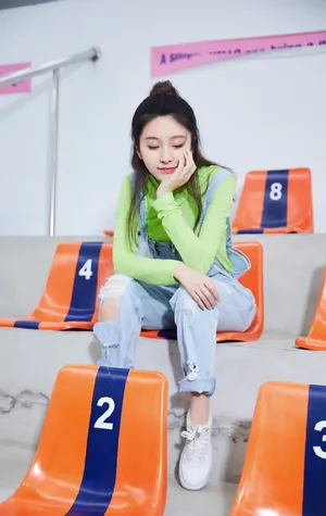 王子璇时尚活力写真图片_4