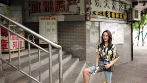 杜若溪严屹宽甜美路拍图片_2