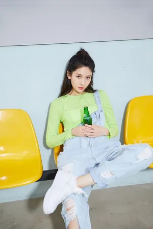 王子璇甜美性感写真图片
