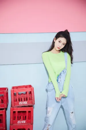 王子璇甜美性感写真图片_3