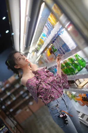 陈瑶清纯甜美写真图片_6