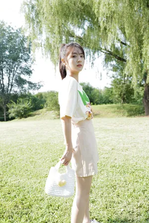 邢菲夏日小清新写真图片_2