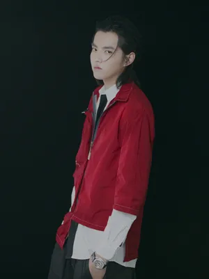 吴亦凡单曲宣传照写真图片