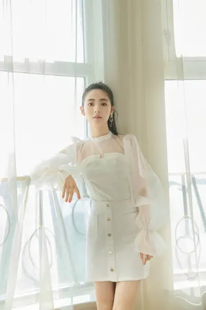 邢菲七夕清爽甜美写真图片_4
