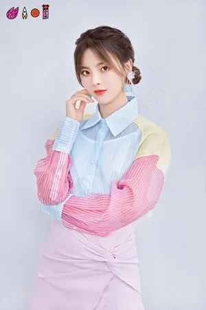 杨超越甜美糖果色写真图片_4