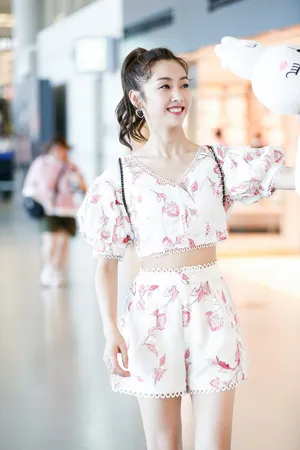 宣璐甜美可爱机场照图片_7