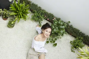 海铃性感迷人夏日写真图片_6