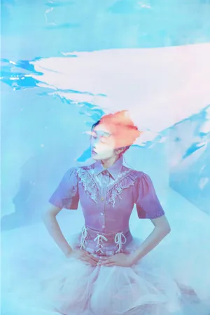 李兰迪梦幻光影写真图片_3