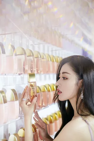 张天爱性感迷人活动照图片_3