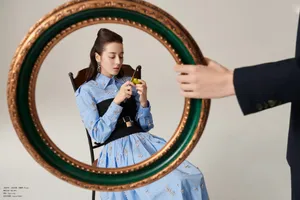 迪丽热巴摩登性感大片写真图片_10