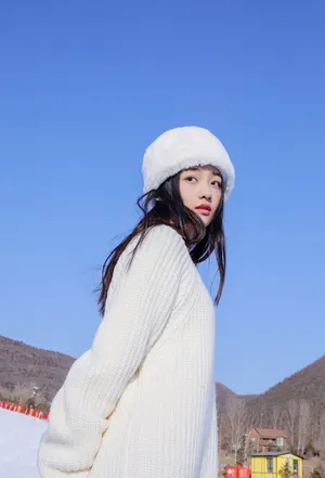 吴佳怡甜美俏皮冬日写真图片_4