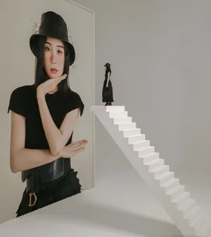 张碧晨个性艺术照写真图片_6