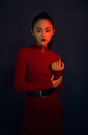 吴佳怡冷艳魅力写真图片_4