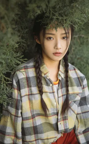吴佳怡格子衬衫文艺写真图片_3