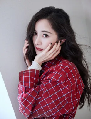 杨幂性感养眼写真图片