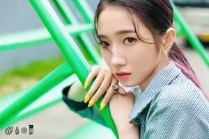 孟美岐精致性感写真图片_2