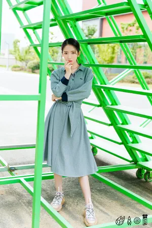 孟美岐精致性感写真图片_3