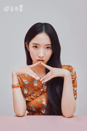 孟美岐精致性感写真图片_5