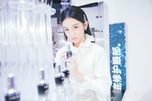 周也唯美品牌活动写真图片_8