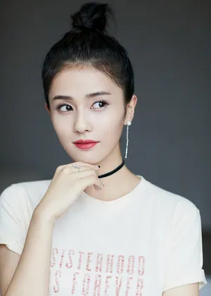 白鹿清爽甜美活动写真图片_2