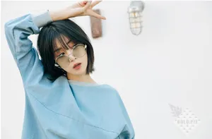 李溪芮清新活力街拍图片_8