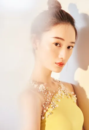 郭晓婷仙气长裙写真图片_2