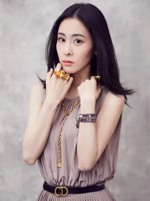 张碧晨温婉优雅写真图片_2
