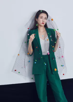 王黎雯性感优雅写真图片_1