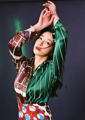 陈紫函异域风情性感时尚写真_7