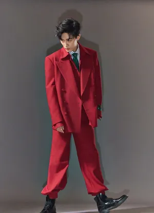 肖战酷帅型男写真图片_2