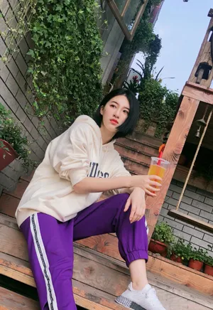 杜雨宸清新运动风写真图片_5