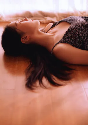 王瑛瑛性感唯美写真图片_8