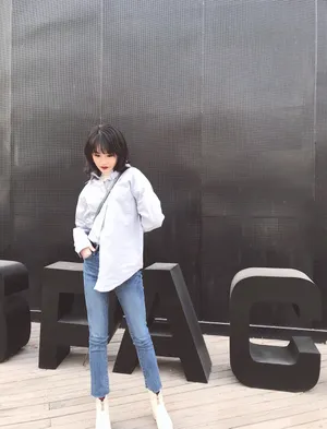 张依墨随性生活照图片_2