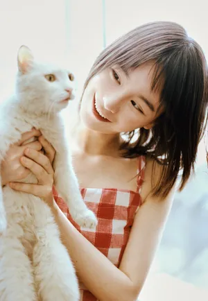 张依墨性感甜美写真图片_6