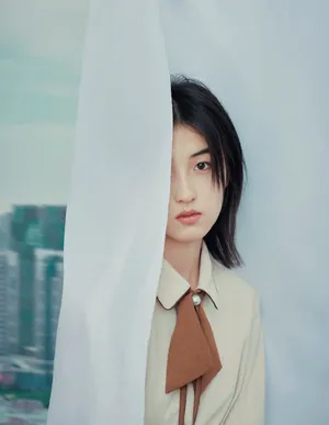 张子枫唯美养眼大片写真图片_4