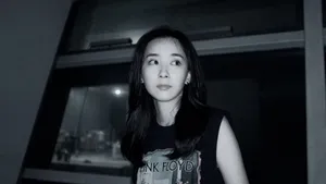 朱颜曼滋性感酷黑写真图片_2