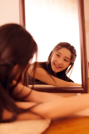 王瑛瑛温柔甜美写真图片_3