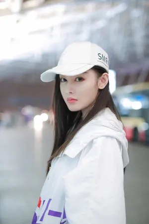 张天爱休闲运动风机场照图片