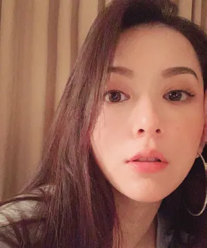 方媛甜美自拍照图片