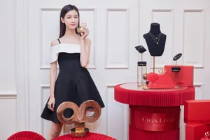 陈都灵优雅大方活动图片_2