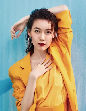 高露优雅靓丽写真图片_1