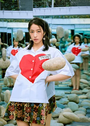 周雨彤清甜唯美写真图片_5