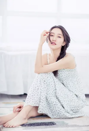 王瑛瑛优雅甜美图片_2